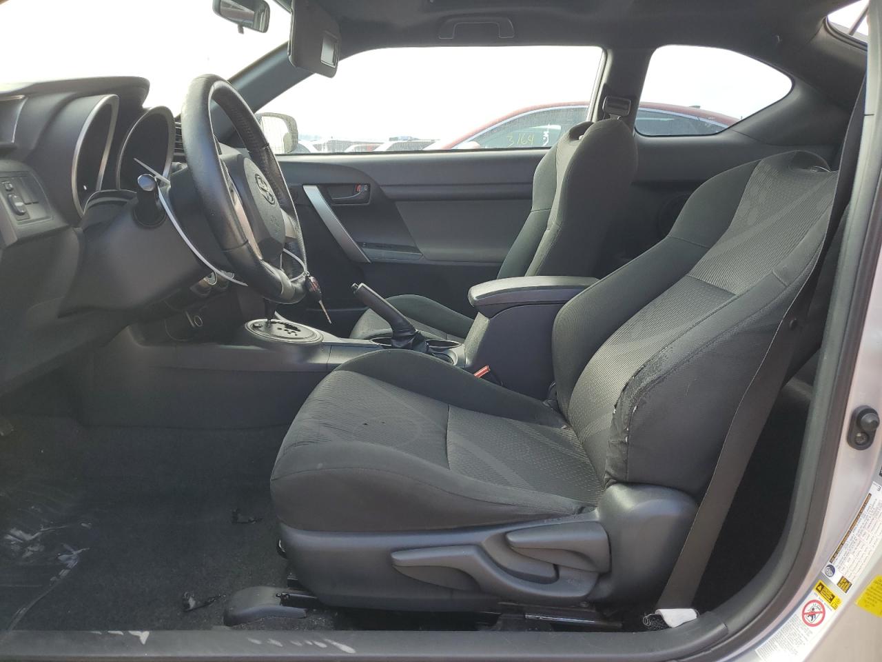 2013 Toyota tC - Image 7