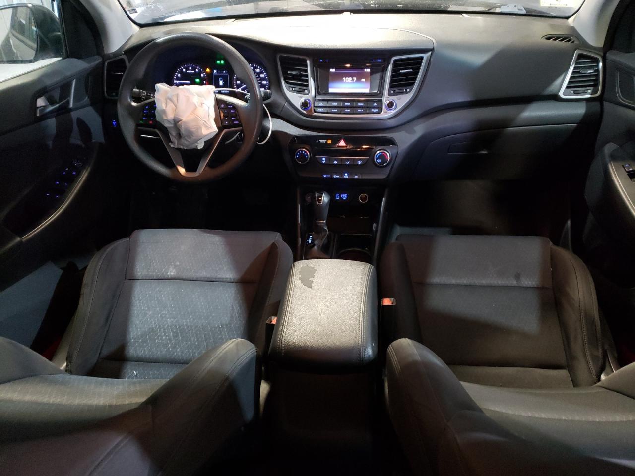 2017 Hyundai Tucson - Image 8