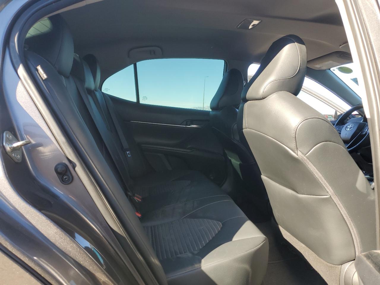 2020 Toyota Camry - Image 10