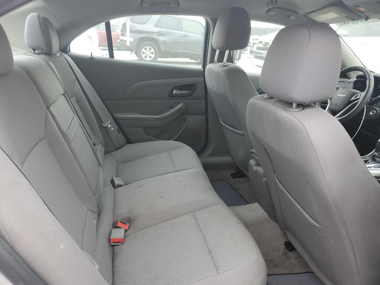 2013 Chevrolet Malibu - Image 10