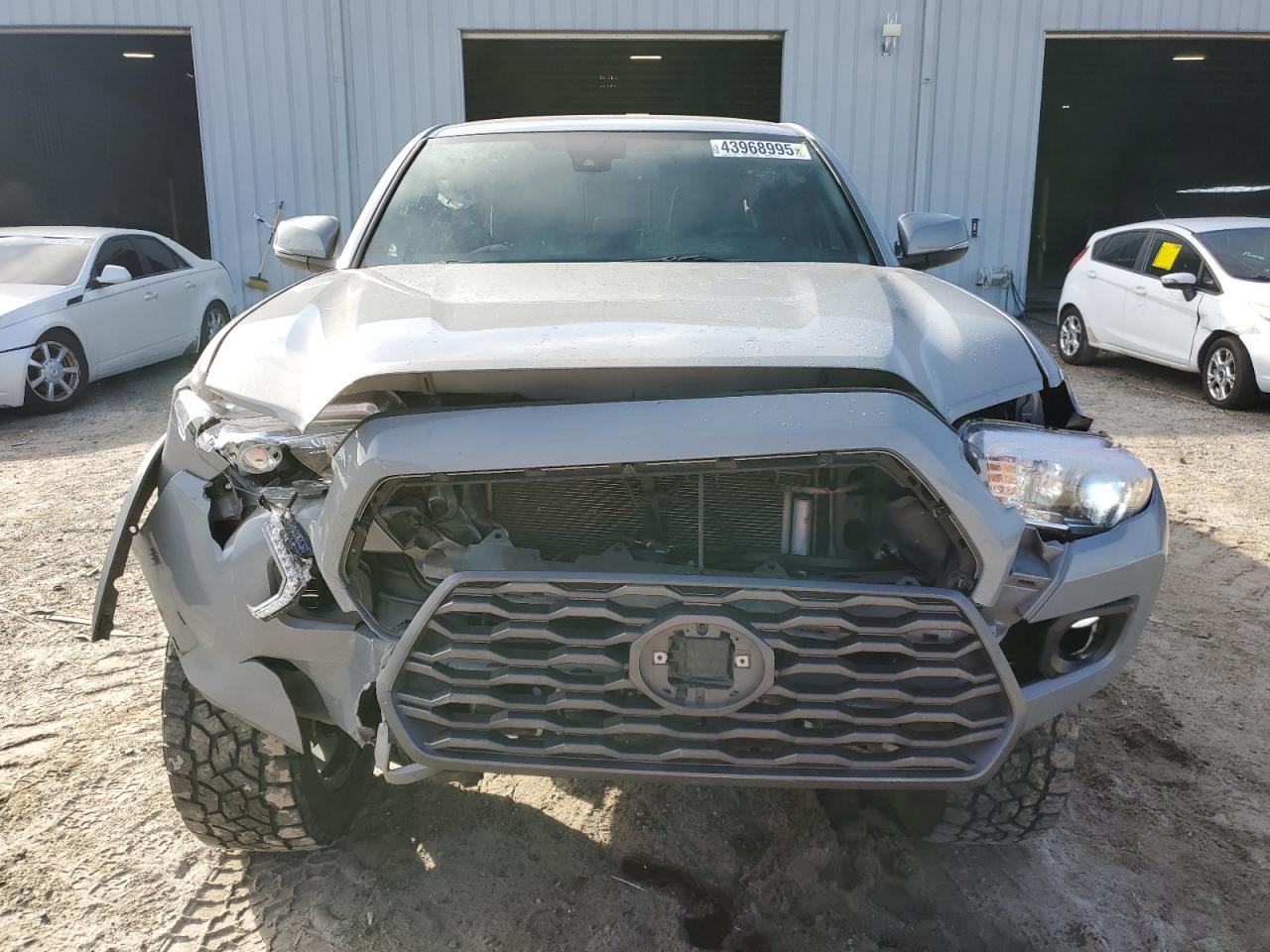 2021 Toyota Tacoma - Image 5