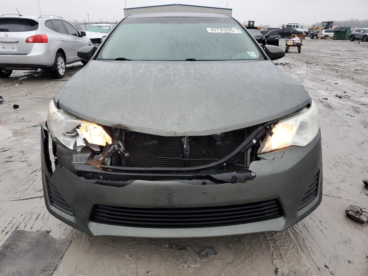 2012 Toyota Camry - Image 5