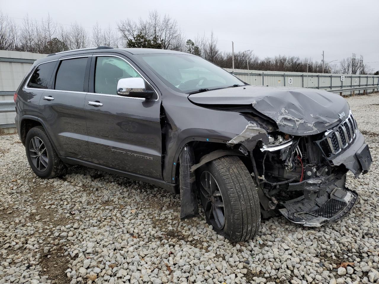 2017 Jeep Grand Cherokee - Image 4