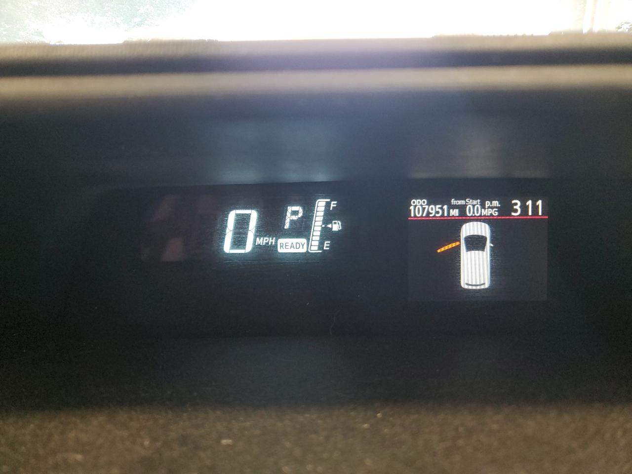 2016 Toyota Prius - Image 9