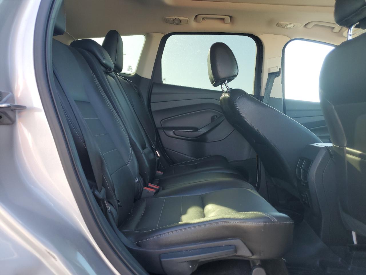 2014 Ford Escape - Image 11