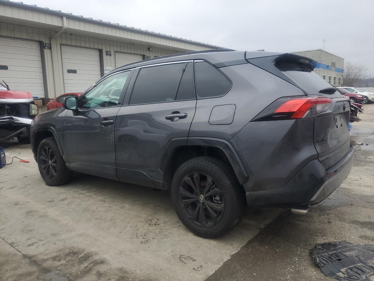 2022 Toyota RAV 4 - Image 2