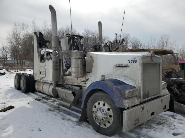 2007 Kenworth W900 Semi Truck
