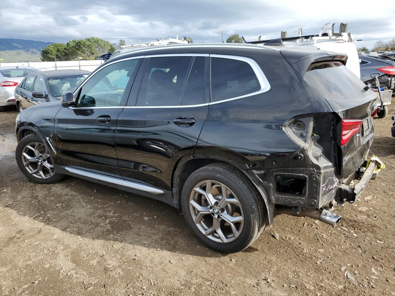 2021 BMW X3 - Image 2