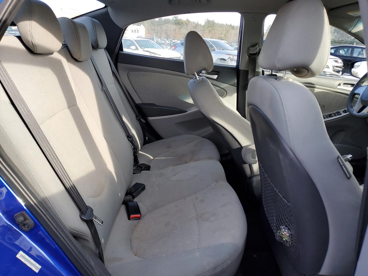 2014 Hyundai Accent - Image 10
