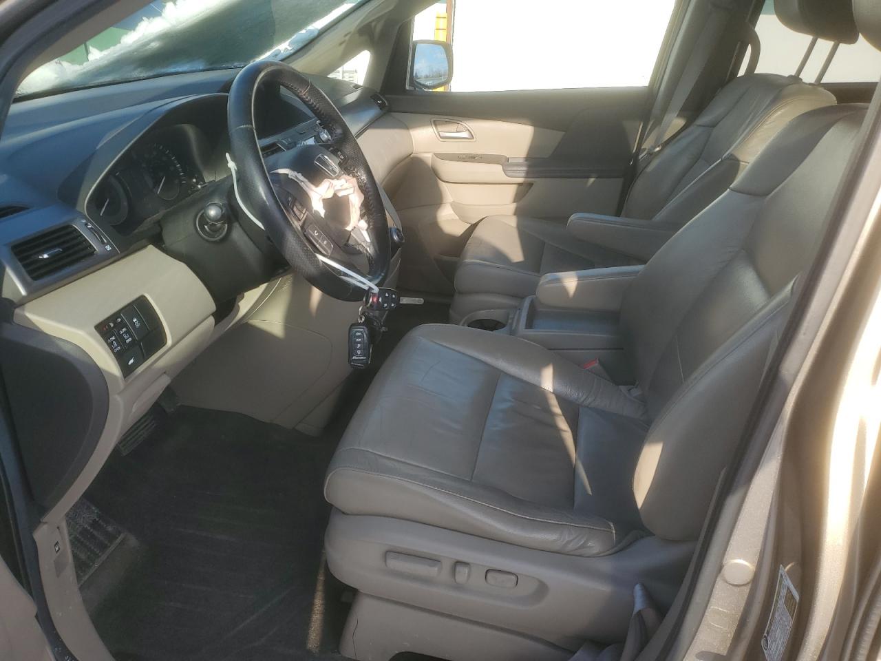 2013 Honda Odyssey - Image 7