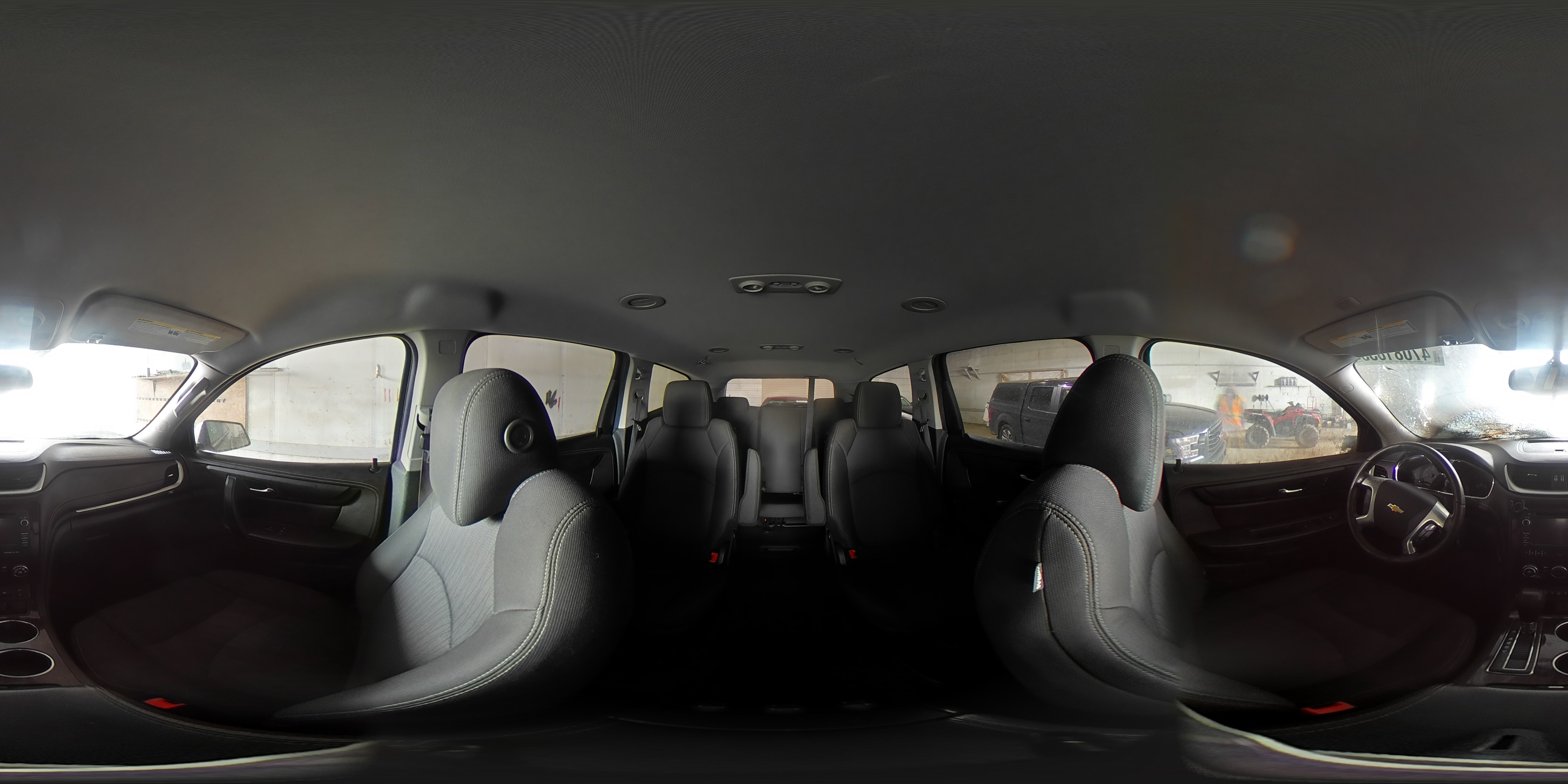 2015 Chevrolet Traverse - Image 14