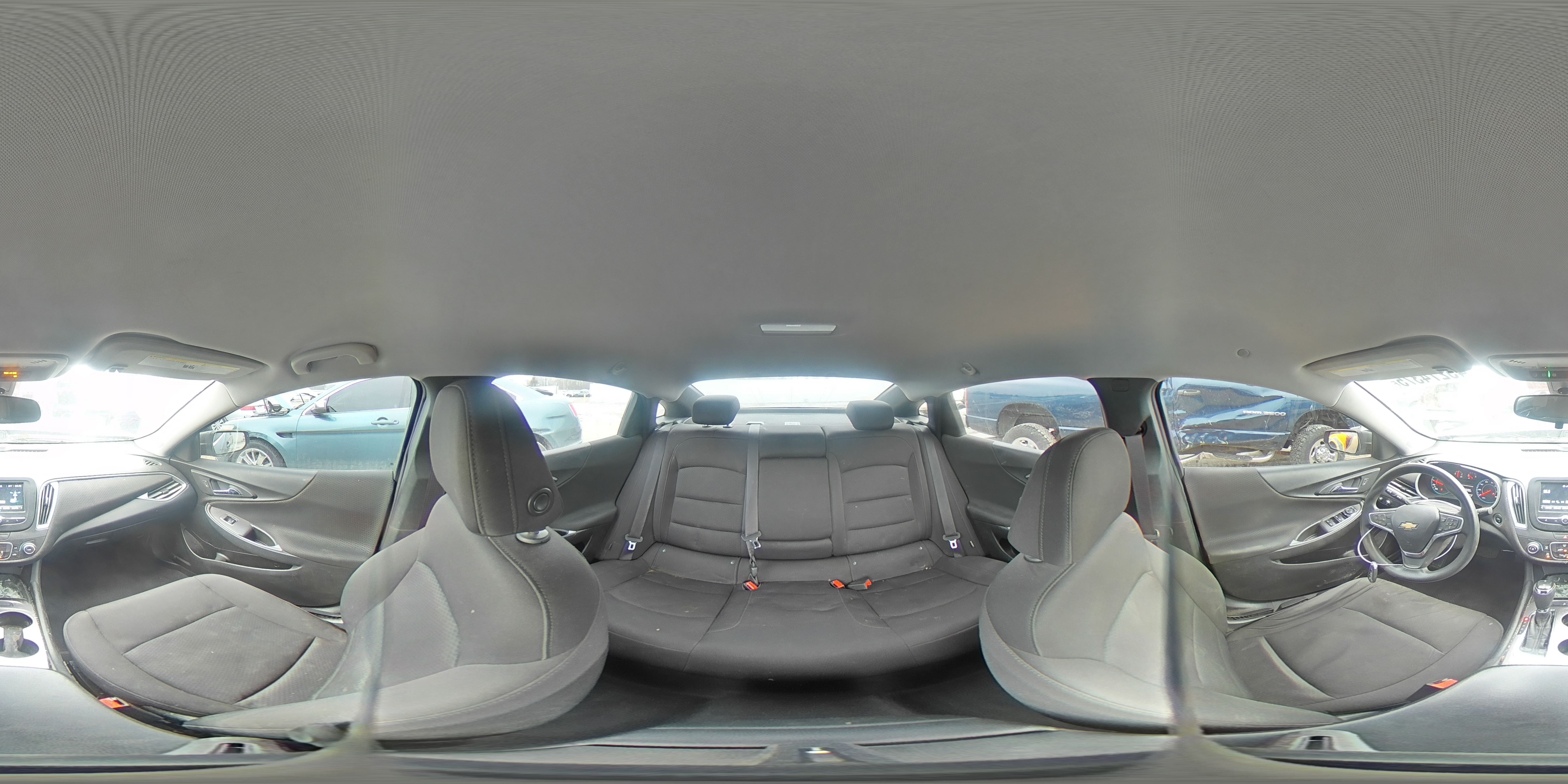 2018 Chevrolet Malibu - Image 14