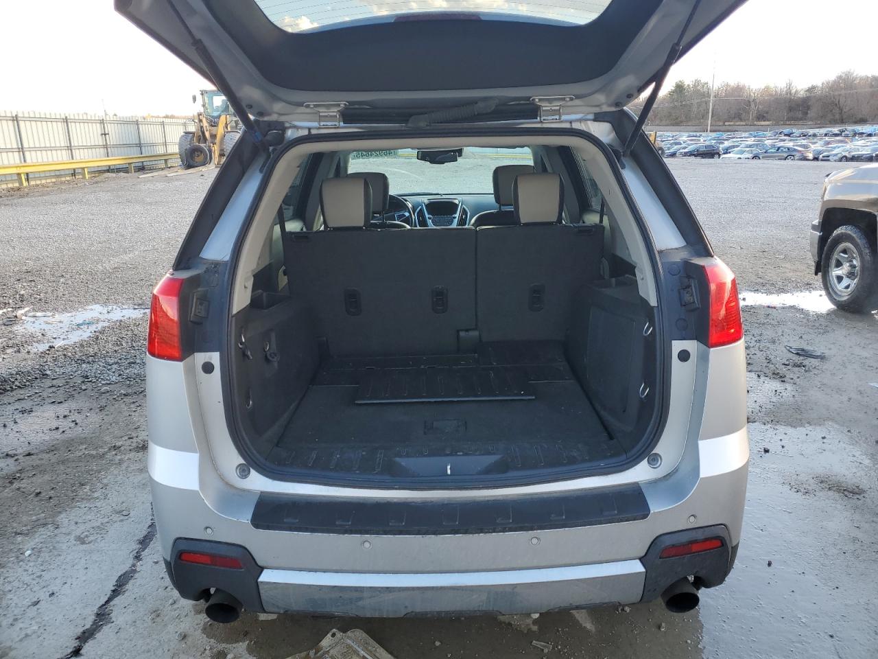 2013 GMC Terrain - Image 6