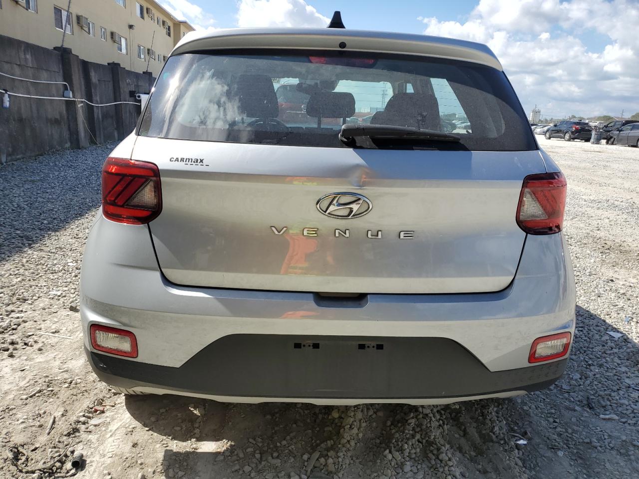 2021 Hyundai Venue - Image 6