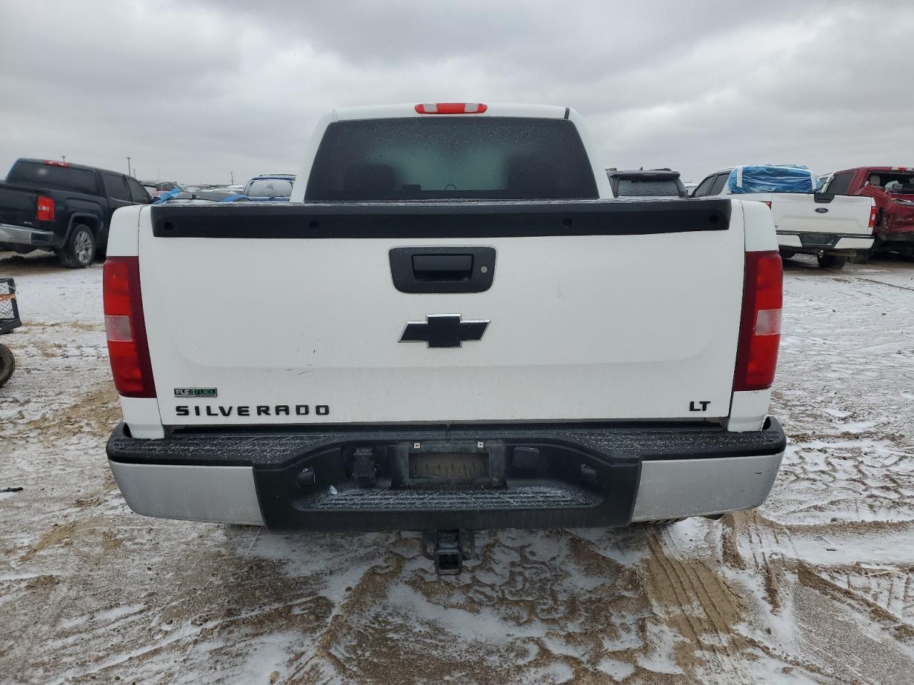 2011 Chevrolet Silverado - Image 6