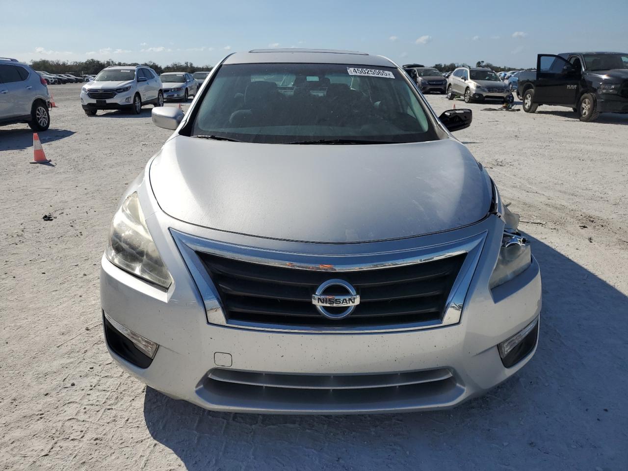 2015 Nissan Altima - Image 5