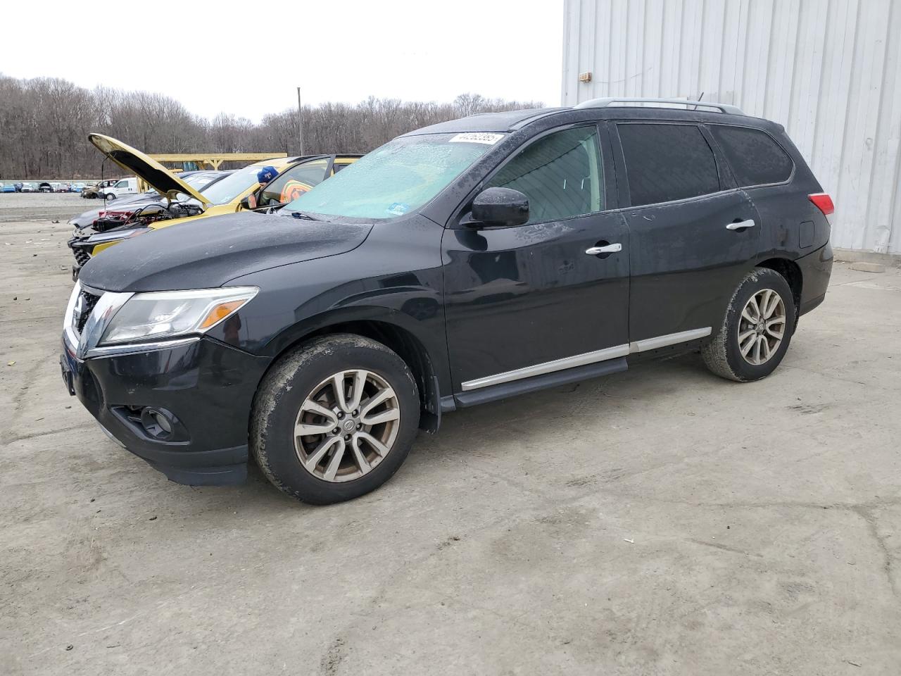 2015 Nissan Pathfinder - Image 1