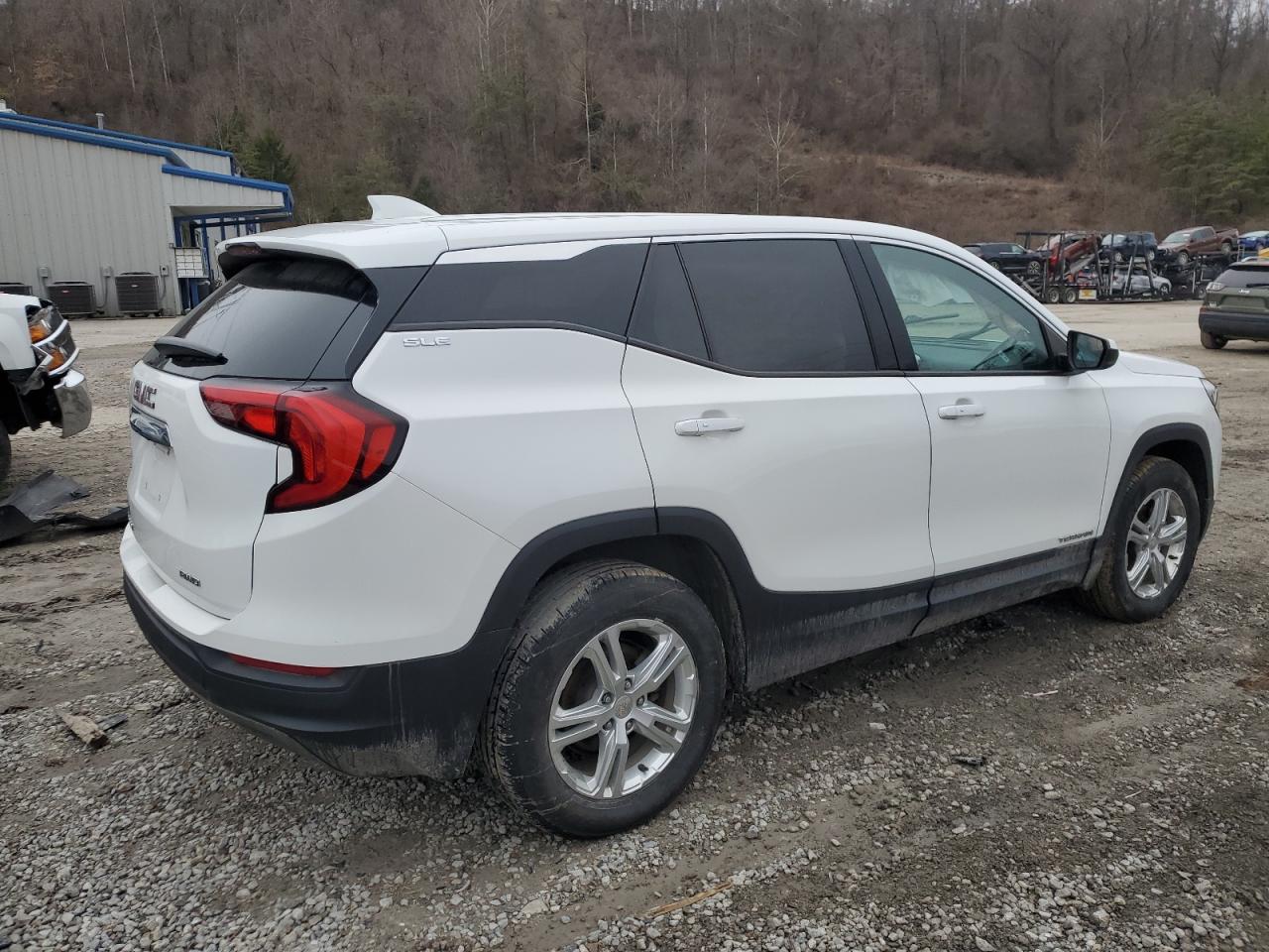 2019 GMC Terrain - Image 3