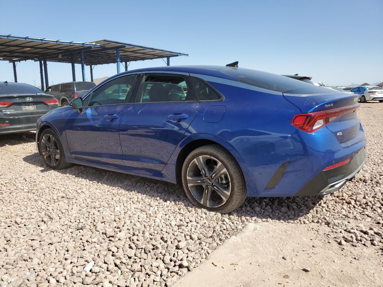 2024 Kia K5 - Image 2