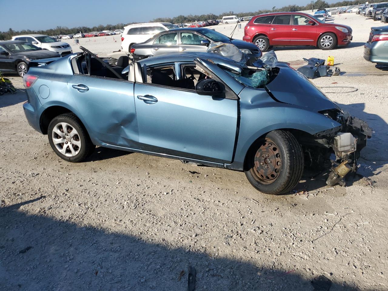 2011 Mazda 3 - Image 4