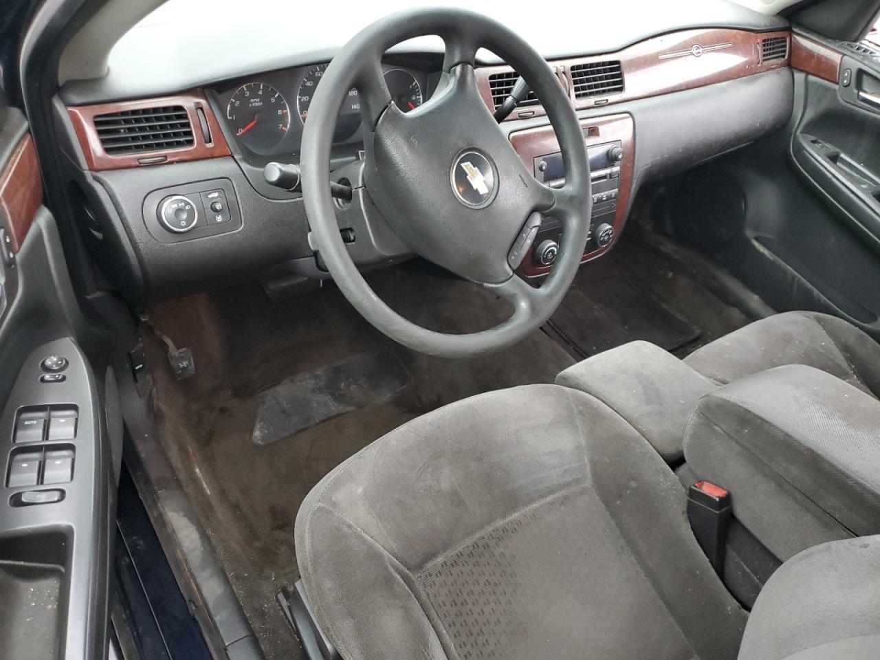 2009 Chevrolet Impala - Image 8
