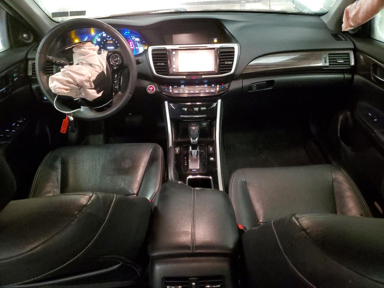 2017 Honda Accord - Image 8