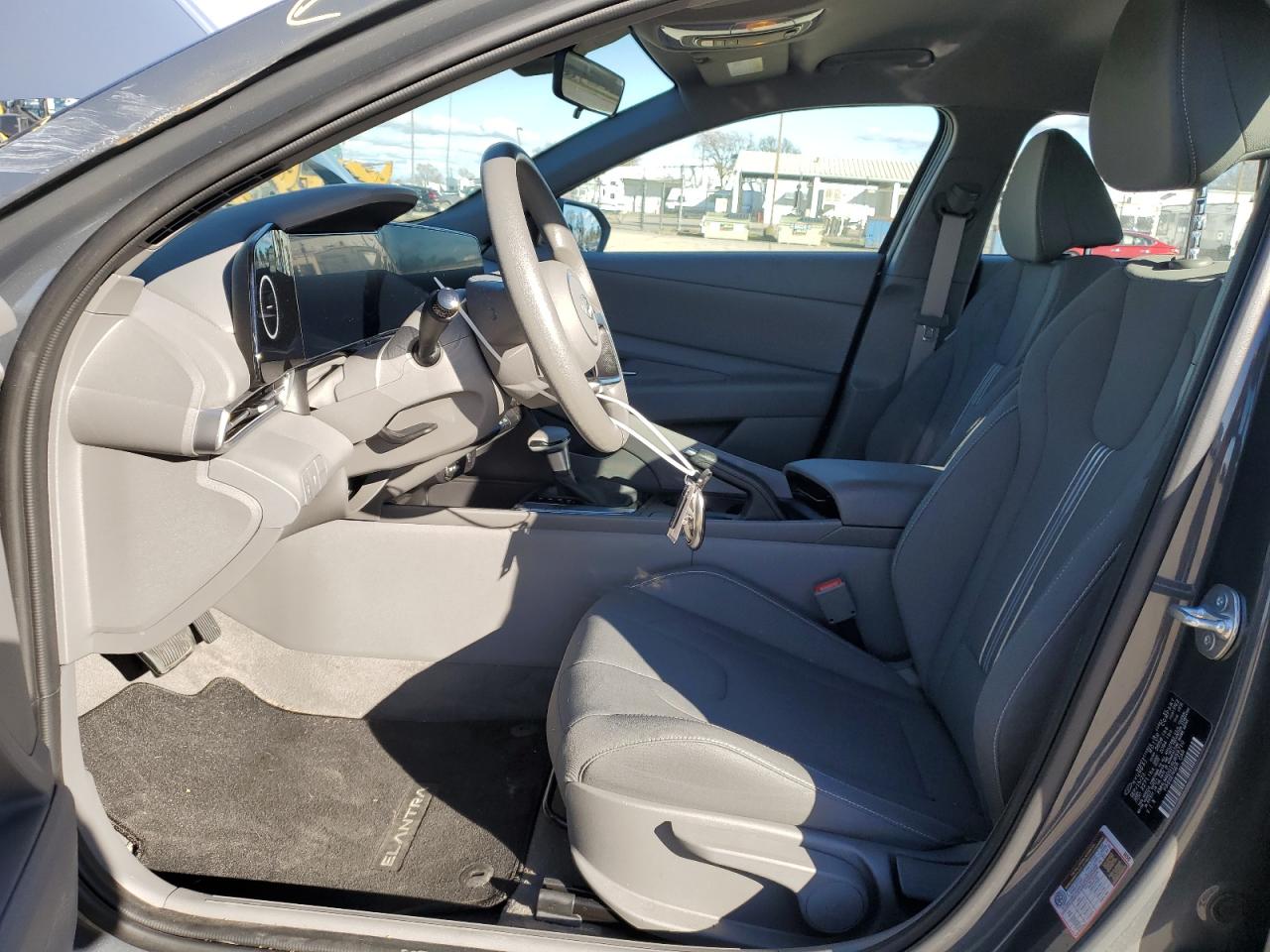 2024 Hyundai Elantra - Image 7