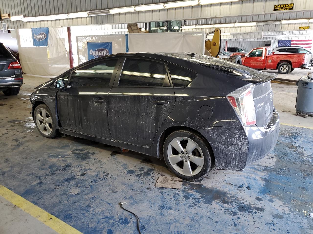2014 Toyota Prius - Image 2