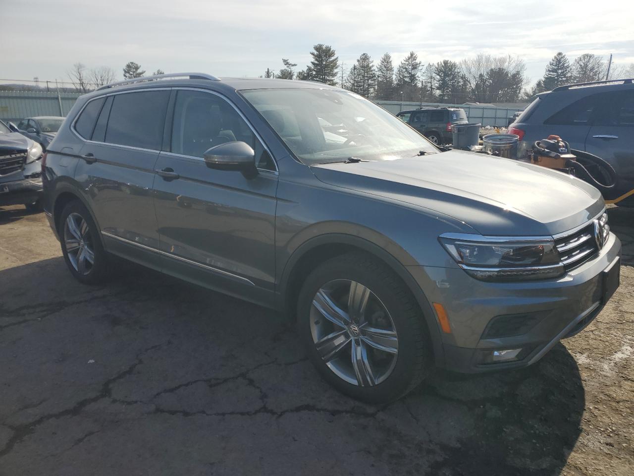 2019 Volkswagen Tiguan - Image 4