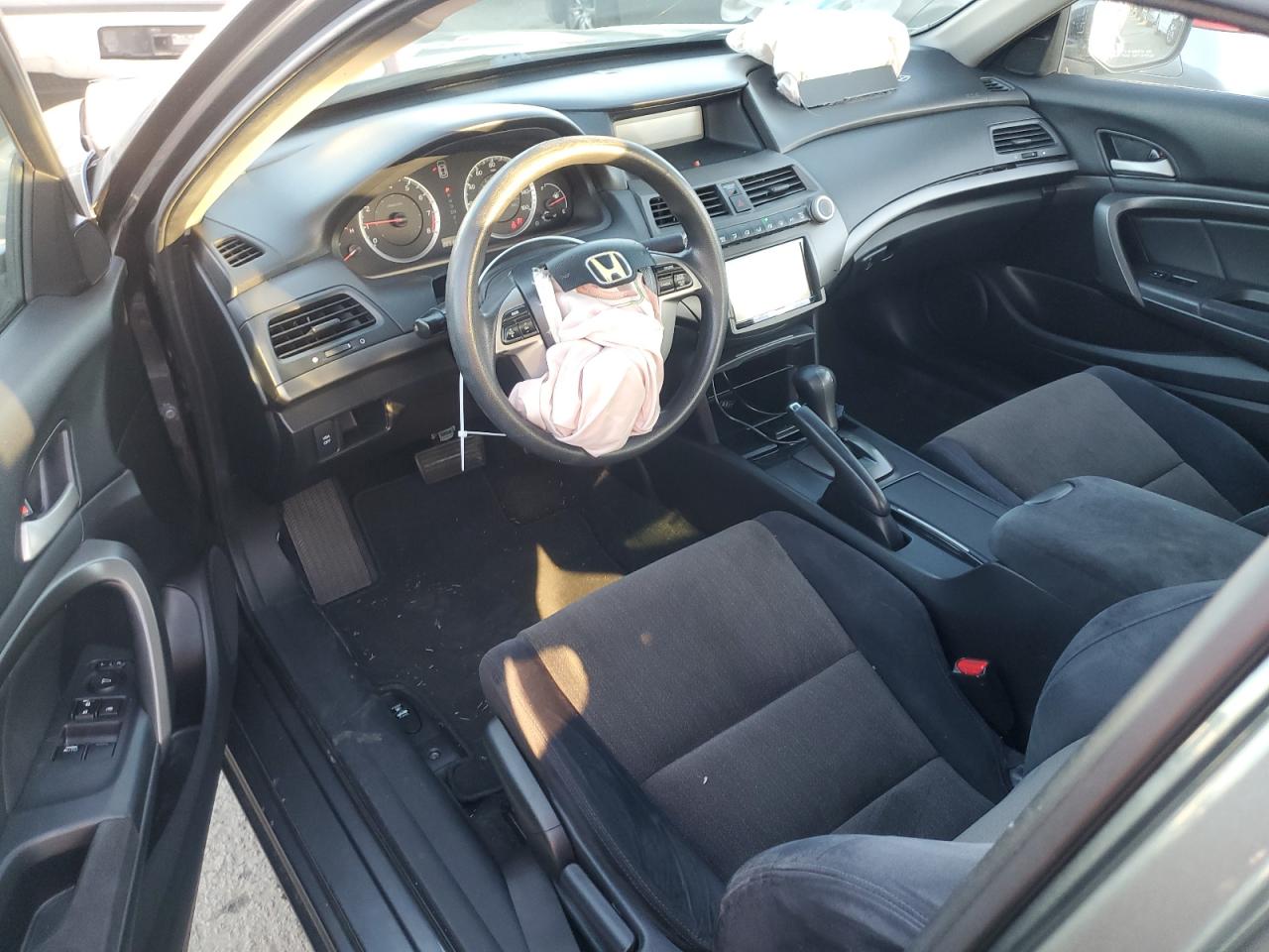 2009 Honda Accord - Image 8