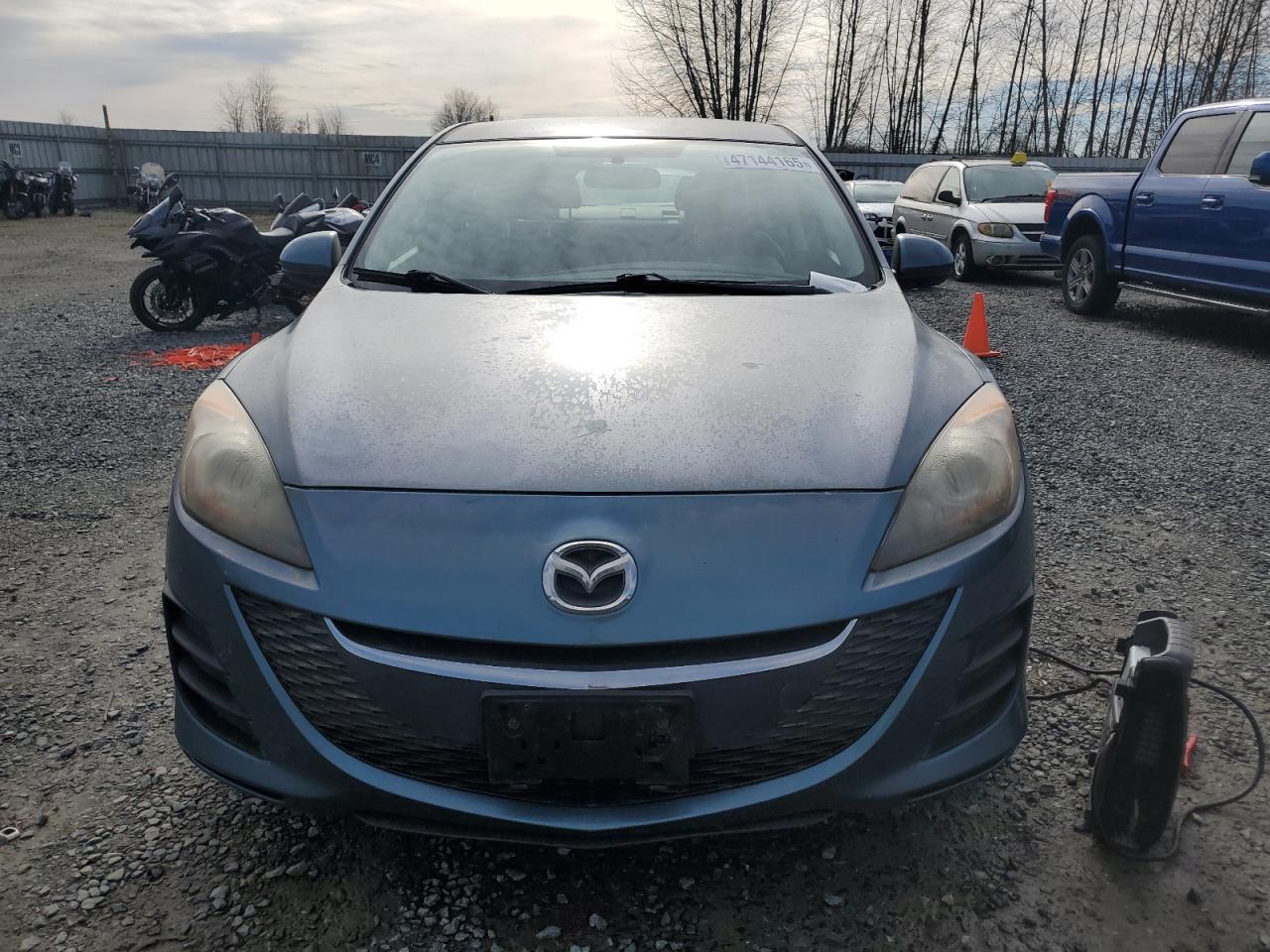2010 Mazda 3 - Image 5