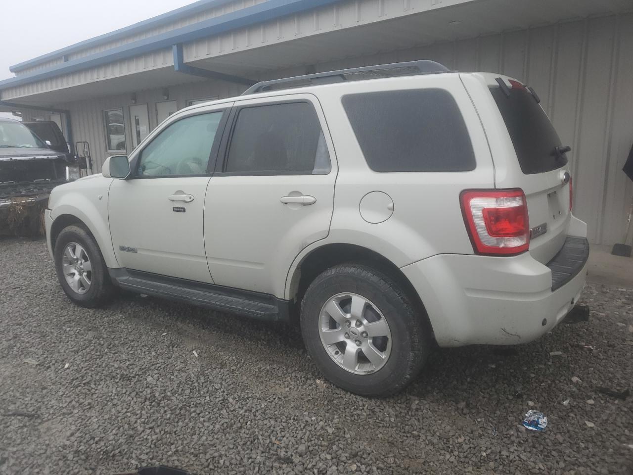 2008 Ford Escape - Image 2