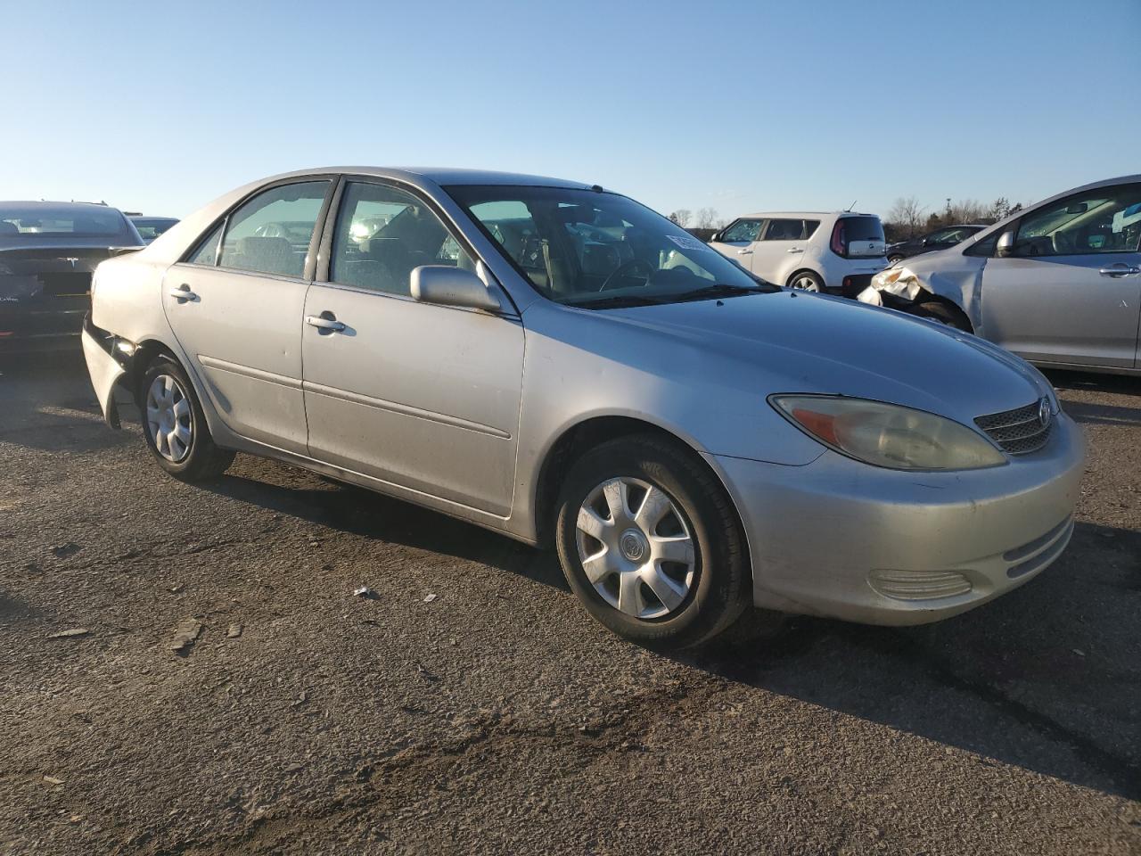 2004 Toyota Camry - Image 4