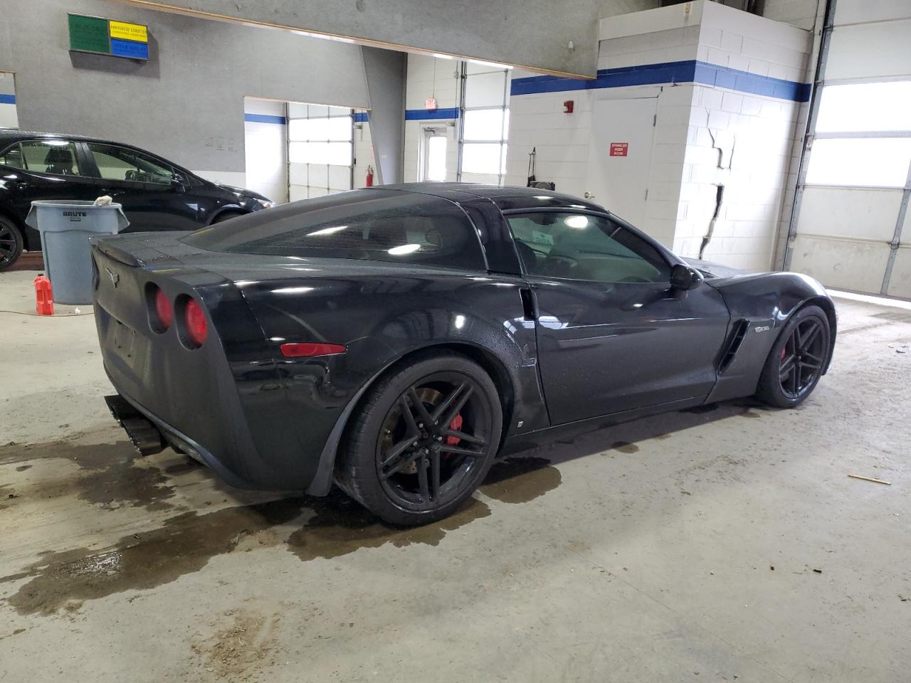 2007 Chevrolet Corvette - Image 3
