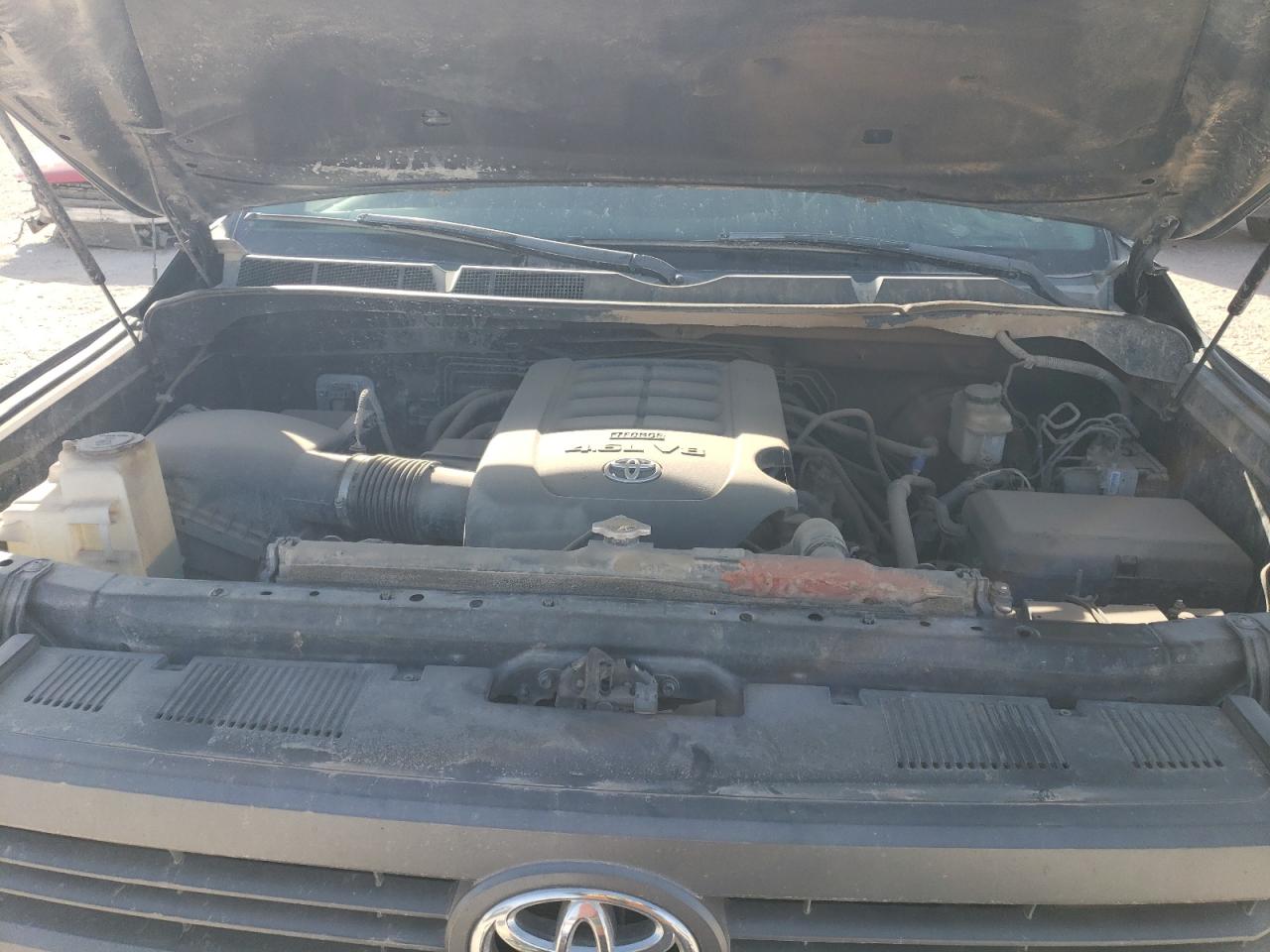 2015 Toyota Tundra - Image 11