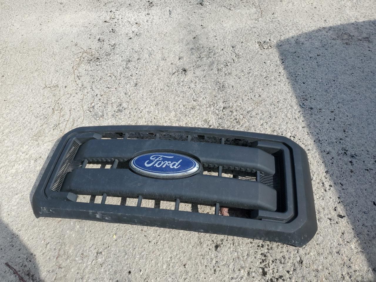 2013 Ford F250 - Image 12