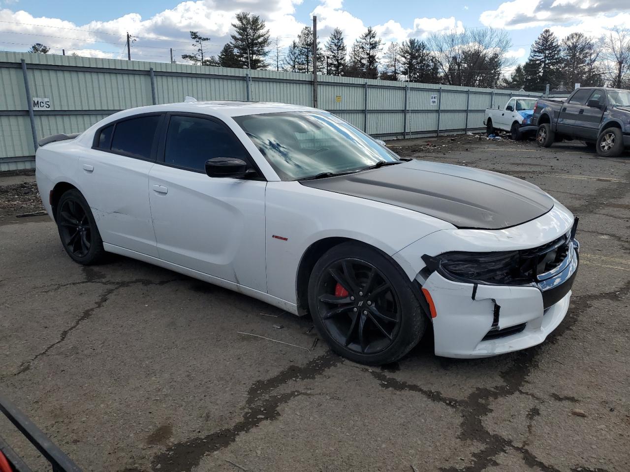 2017 Dodge Charger - Image 4