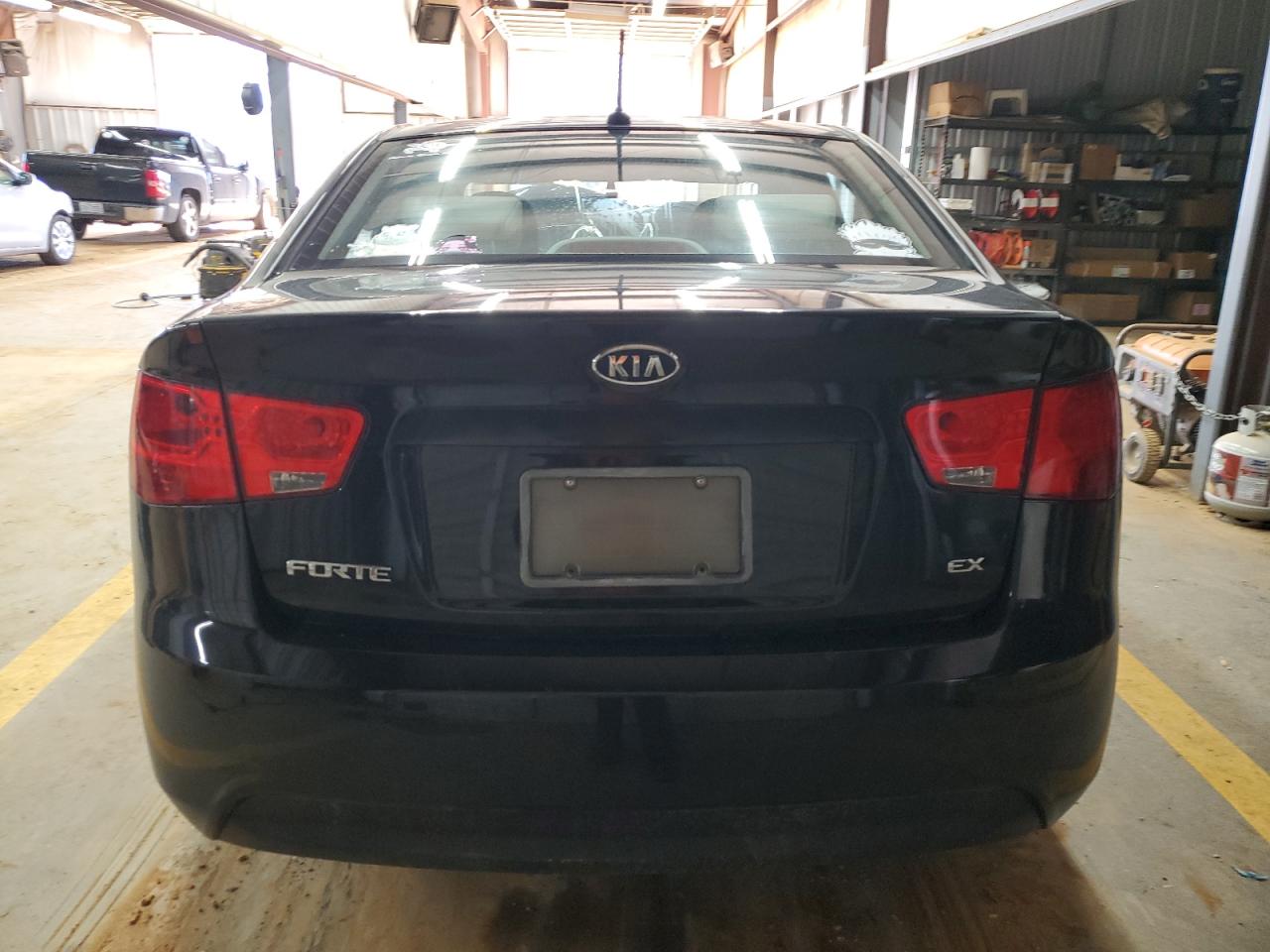 2013 Kia Forte - Image 6