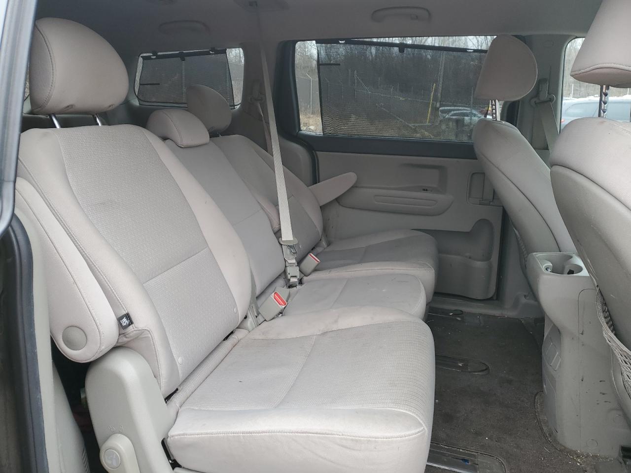 kndmb5c12g6146551 KNDMB5C12G6146551 2016 Kia Sedona Lx