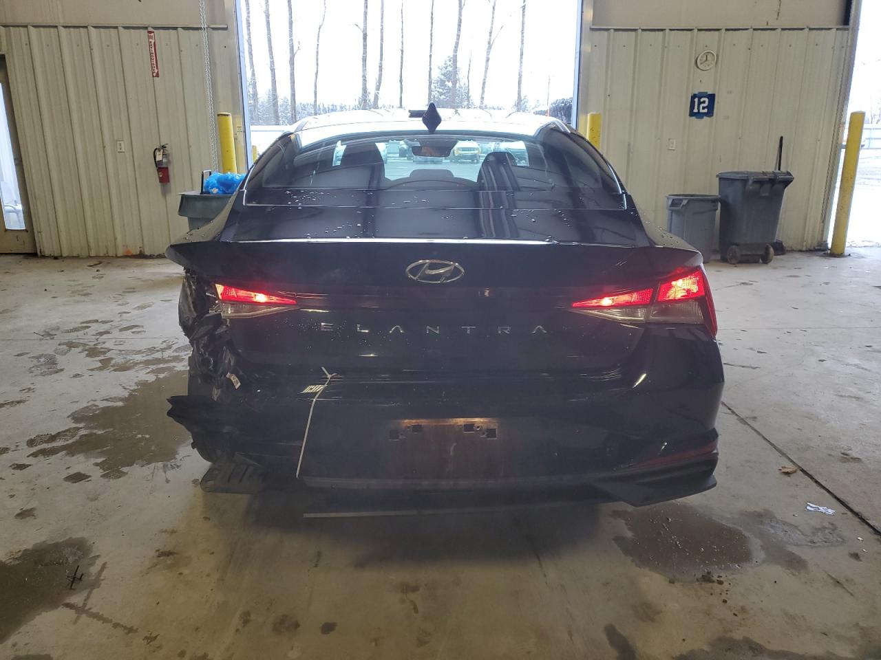 2021 Hyundai Elantra - Image 6