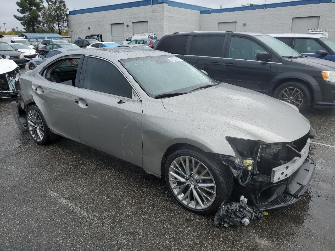2014 Lexus IS - Image 4