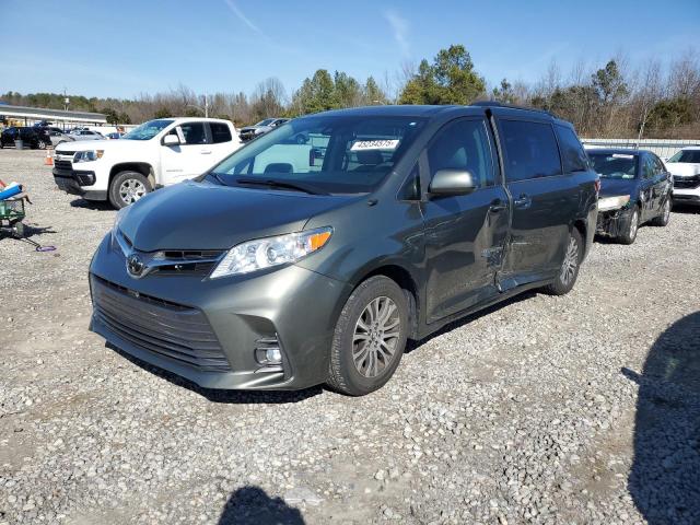 2020 Toyota Sienna Xle