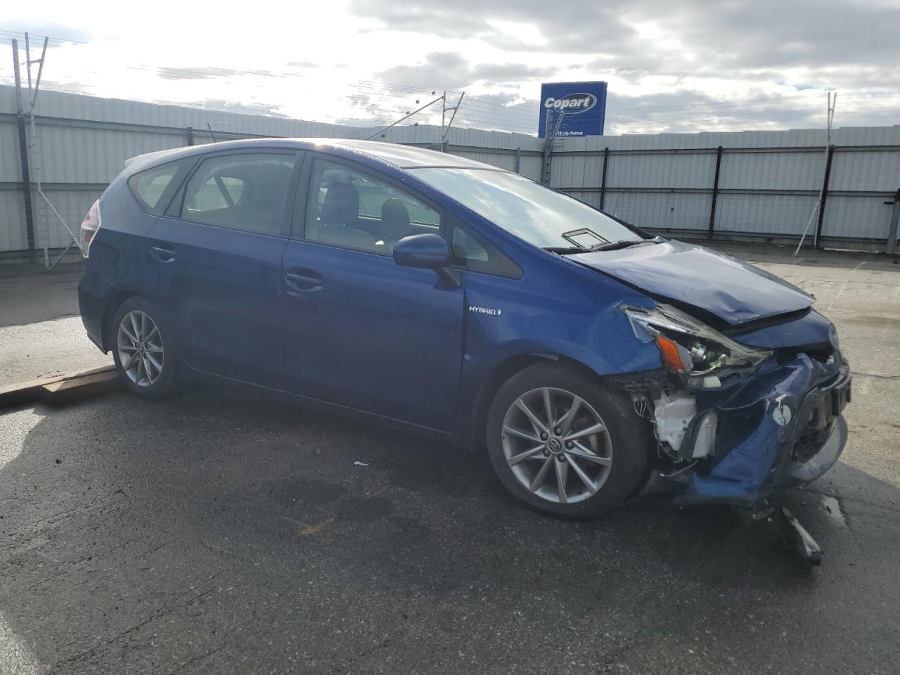 2015 Toyota Prius - Image 4