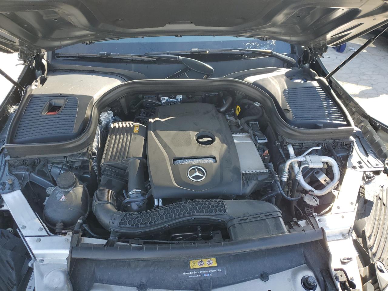 2018 Mercedes-Benz GLC - Image 12
