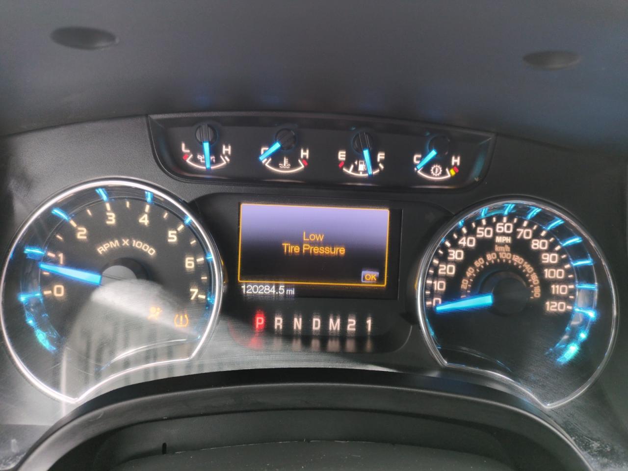 2013 Ford F-150 - Image 9