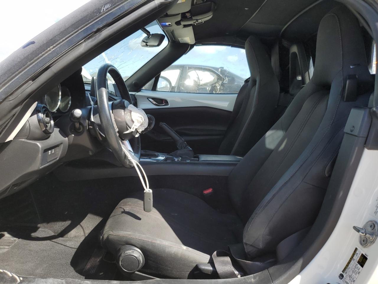 2016 Mazda MX-5 - Image 7