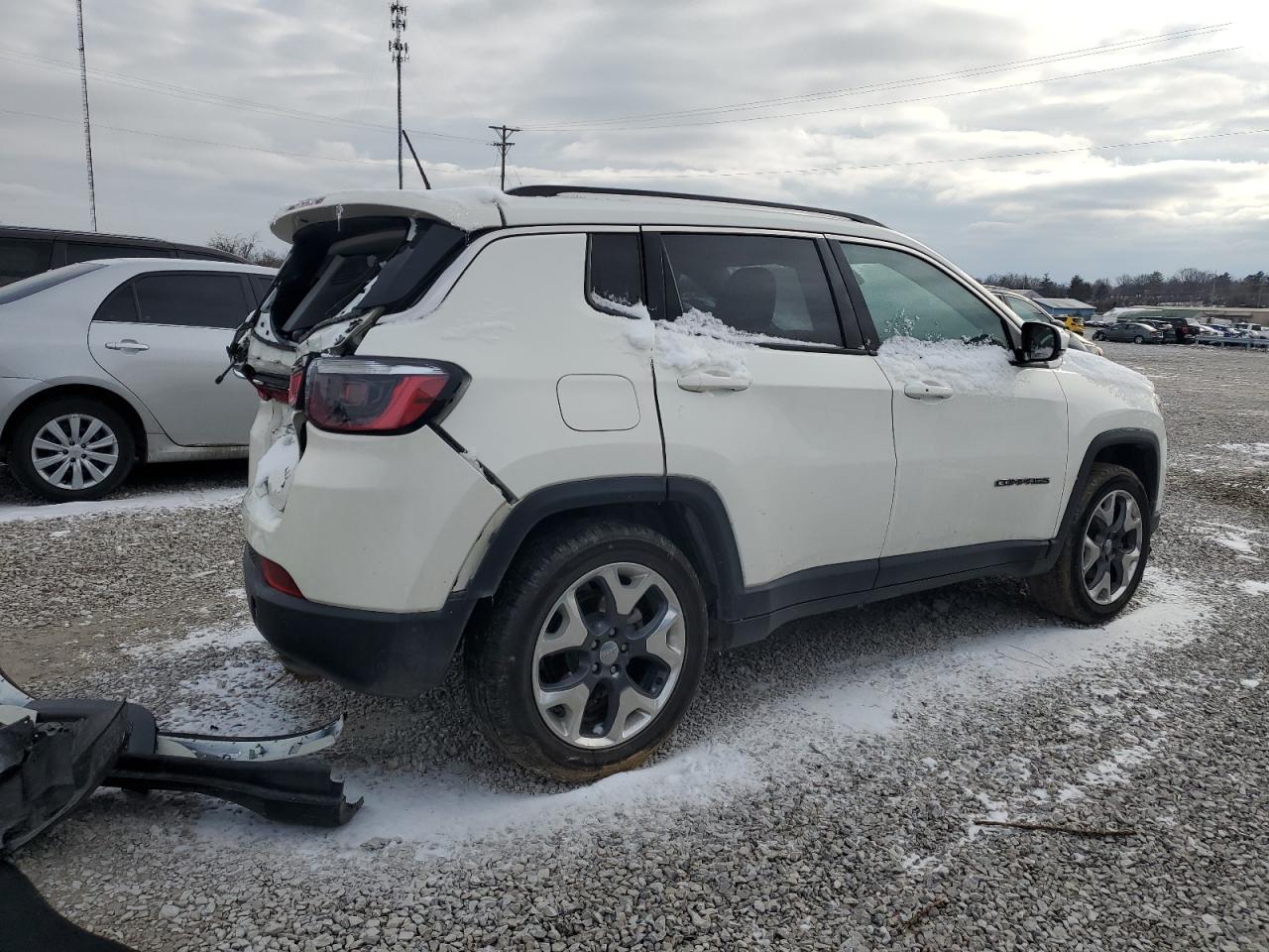 2021 Jeep Compass - Image 3