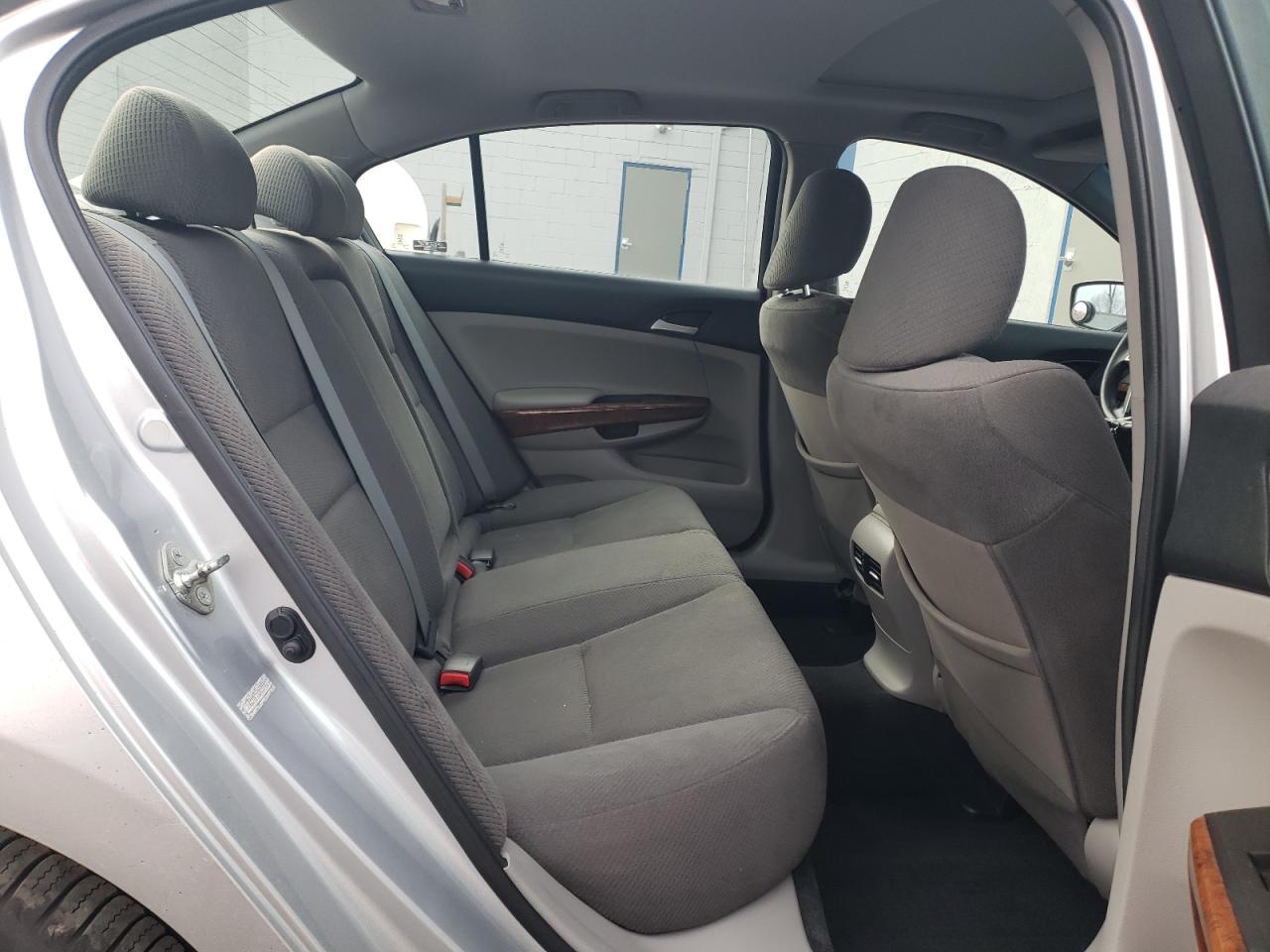 2012 Honda Accord - Image 10