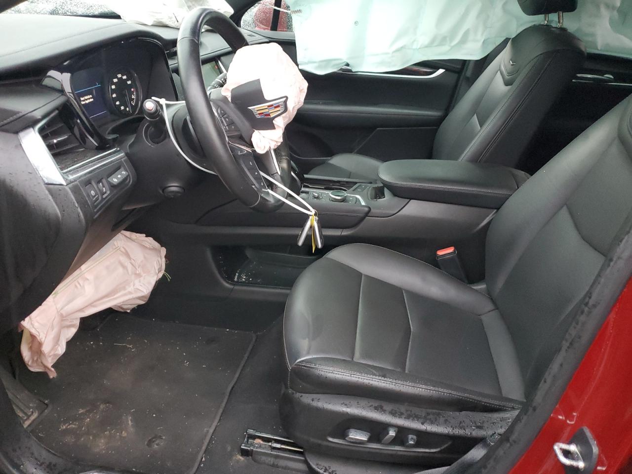2021 Cadillac XT5 - Image 7