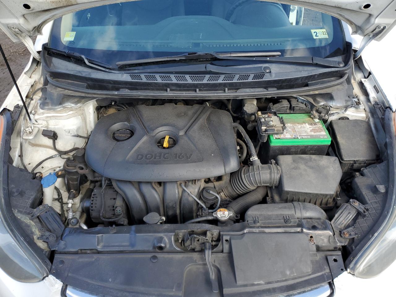 2013 Hyundai Elantra - Image 11